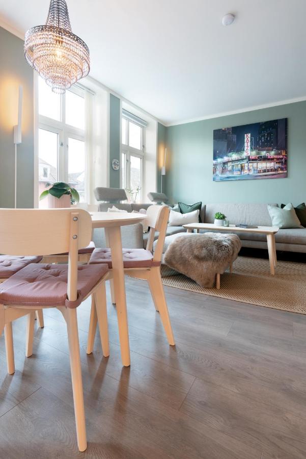 Appartamento The Golden Lion Street Getaway Trondheim Esterno foto