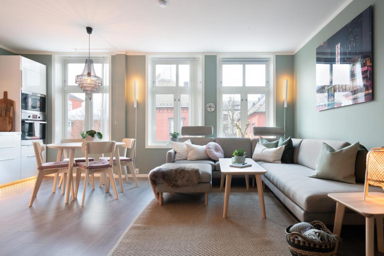 Appartamento The Golden Lion Street Getaway Trondheim Esterno foto