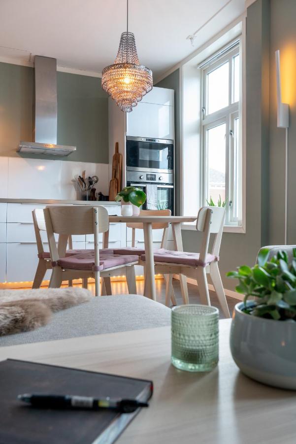 Appartamento The Golden Lion Street Getaway Trondheim Esterno foto